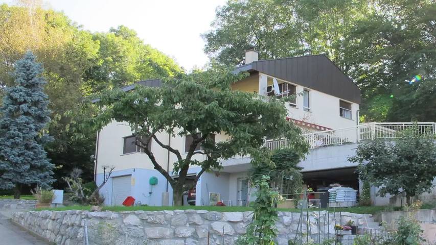 Vacation house for 6 people, with terrace in Lake Geneva