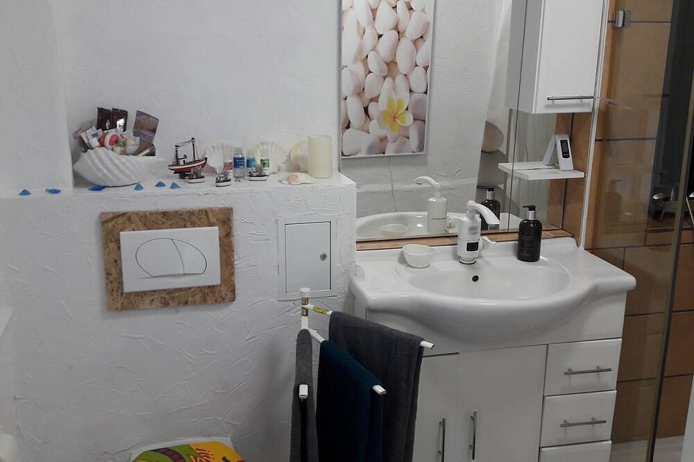 Ferienhaus Alte Scheune bis 5 Personen / 3 Sz in ruhiger Lage in Laage, Mecklenburgische Seenplatte