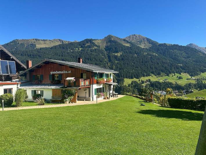 Ferienhaus für 4 Personen, mit Garten und Sauna