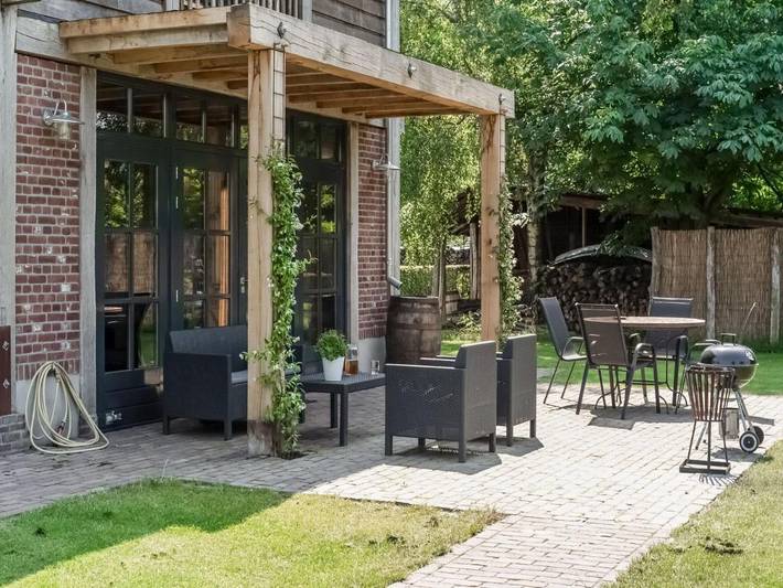 Location de vacances pour 3 personnes, avec terrasse ainsi que jardin et jacuzzi dans Zélande (Brabant du Nord) - 2