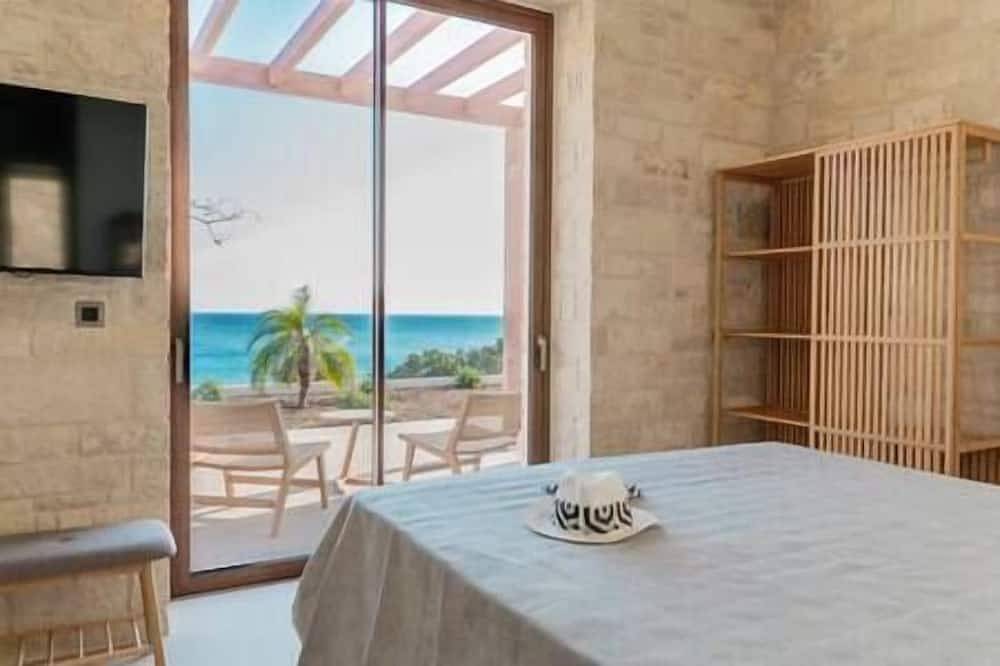 Poemo villa-Aretousa,Elegance by the Sea in Ierapetra, Lasithi