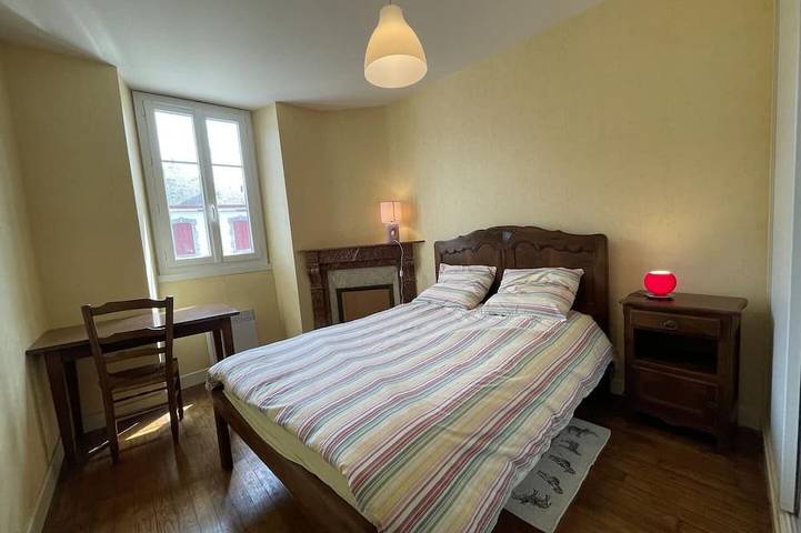 Location de vacances pour 8 personnes, avec jardin à Montory - 3