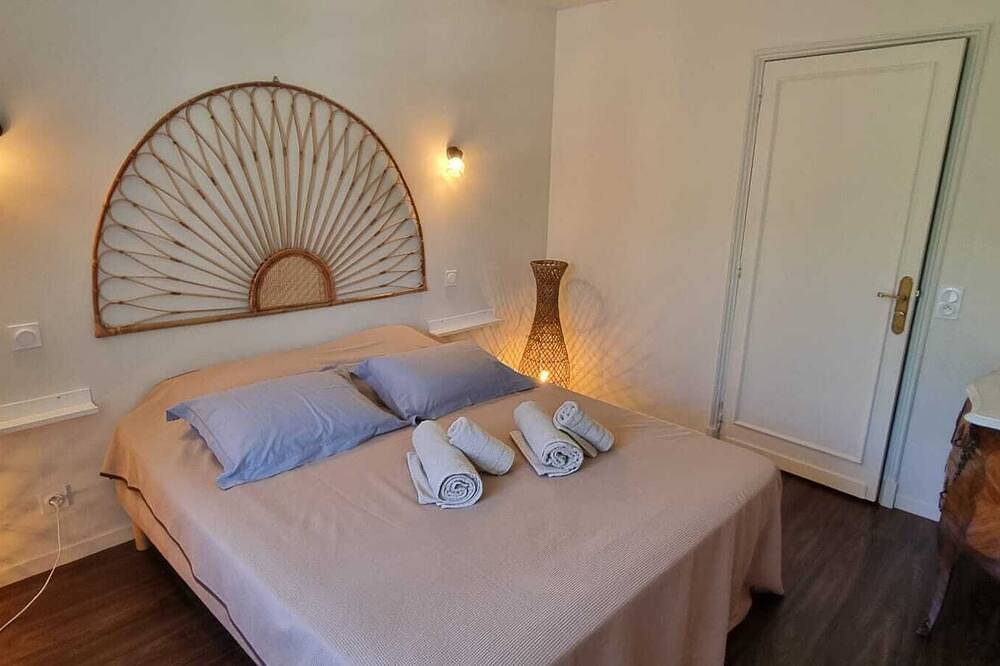 Apartamento entero, Millau apartment in bourgeois house in Millau (Francia), Parc naturel régional des Grands Causses