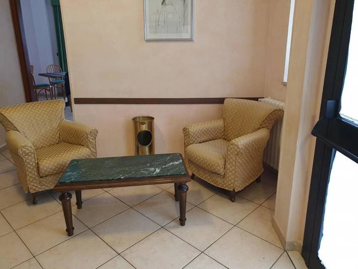 Hôtel pour 3 personnes, avec terrasse, animaux acceptés à San Giovanni Rotondo - 3