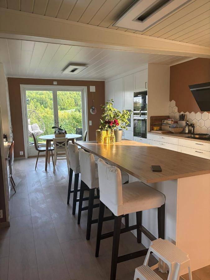 Ferienhaus für 5 Personen, mit Ausblick und Seeblick sowie Garten in Finnmark - 2
