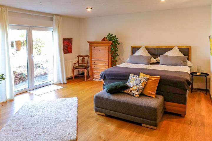 Ferienhaus für 5 Personen, mit Ausblick und Garten in Mülheim Köln - 2