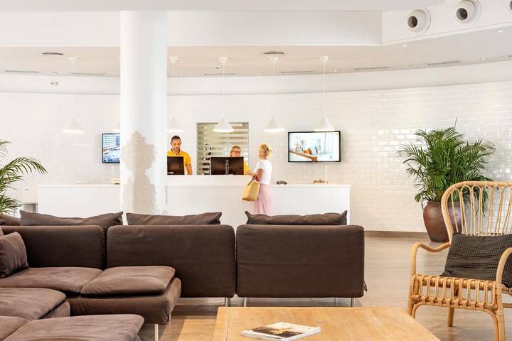 Club vacances pour 4 personnes, avec sauna et piscine ainsi que terrasse et bassin pour enfant à Tenerife - 4