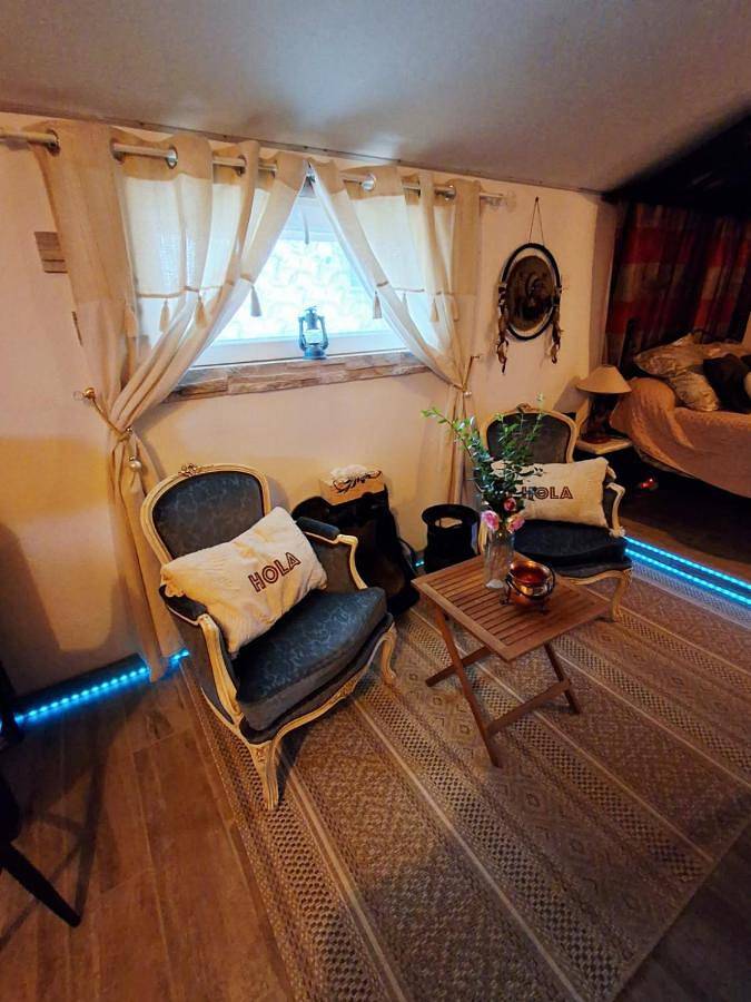 Maison de vacances pour 2 personnes, avec jardin et jacuzzi dans le Jura - 4