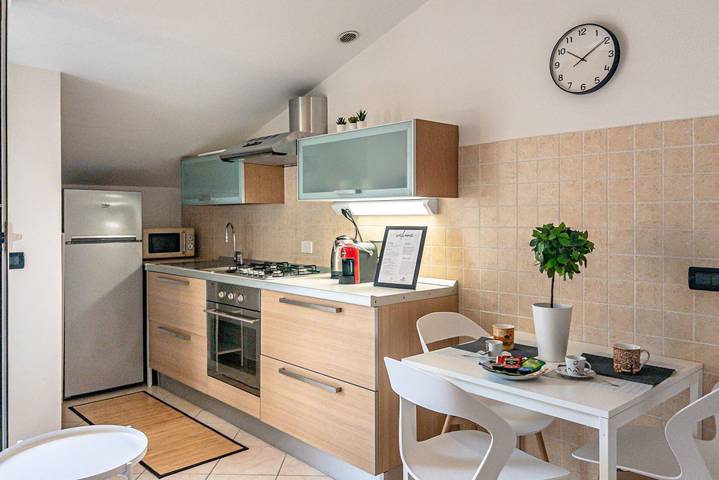 Entire apartment, [Horizon Loft] Free Parking • A/C • Smart Tv in Pietra Ligure, Pietra Ligure Municipality