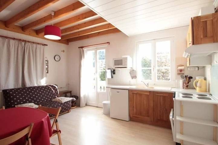 Holiday apartment for 6 people, with balcony - 1