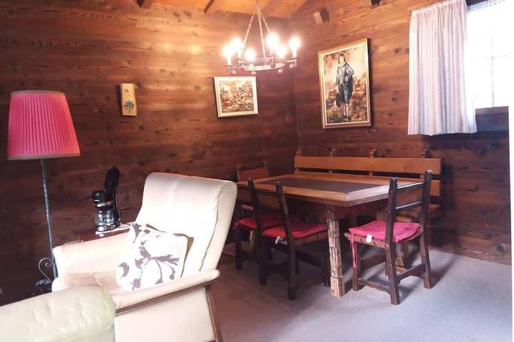 Ganze Wohnung, Chalet Holzwurm in Oberried am Brienzersee, Verwaltungskreis Interlaken-Oberhasli