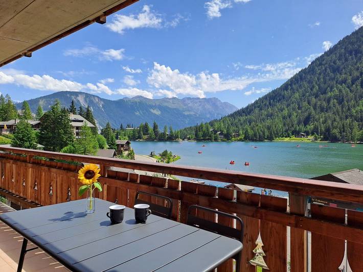 Gîte pour 8 personnes, avec terrasse et vue sur le lac dans Champex-Lac - 3