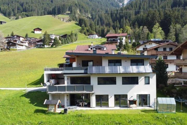 Vakantiewoning voor 4 personen, met terras en balkon/terras in Vorderlanersbach