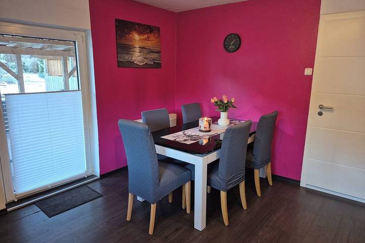 Ferienhaus für 7 Personen, mit Garten und Balkon