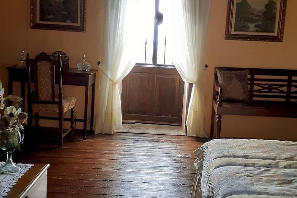 Casa La Fuente in Valle San Lorenzo, Arona