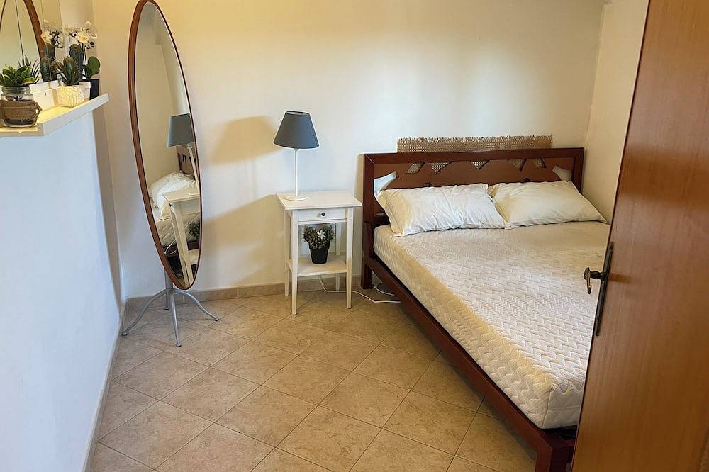 Entire apartment, Attic Quartu Sant'elena in Quartu Sant'Elena, Campidano