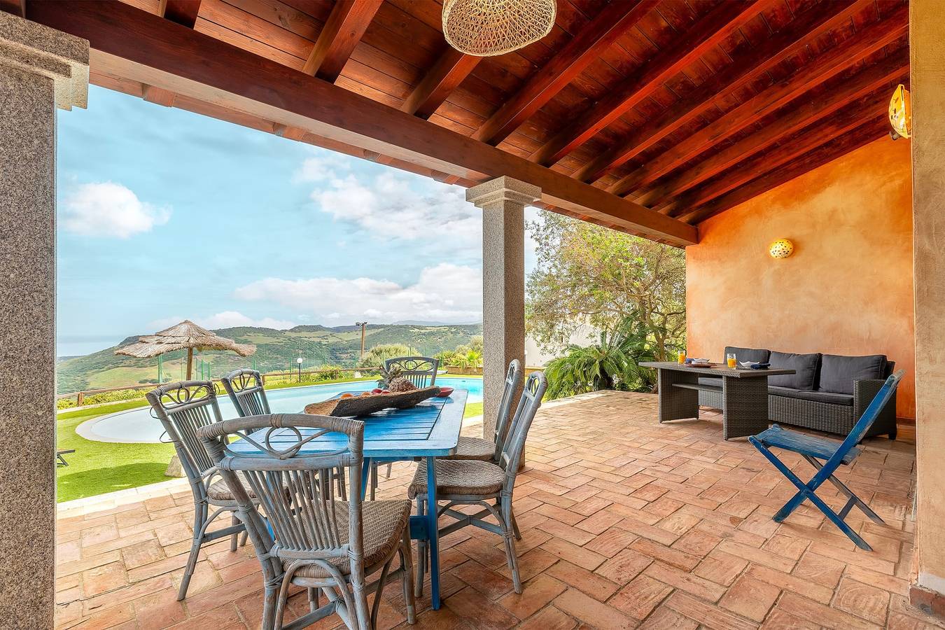Villa 'Roberta con Grande Piscina Privata', Vista Mare, Wi-Fi e Aria Condizionata in Tergu, Provincia di Sassari