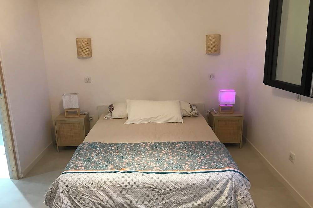 Paradise, 50 m from the beach on the Isolella peninsula. in Isolella, Pietrosella