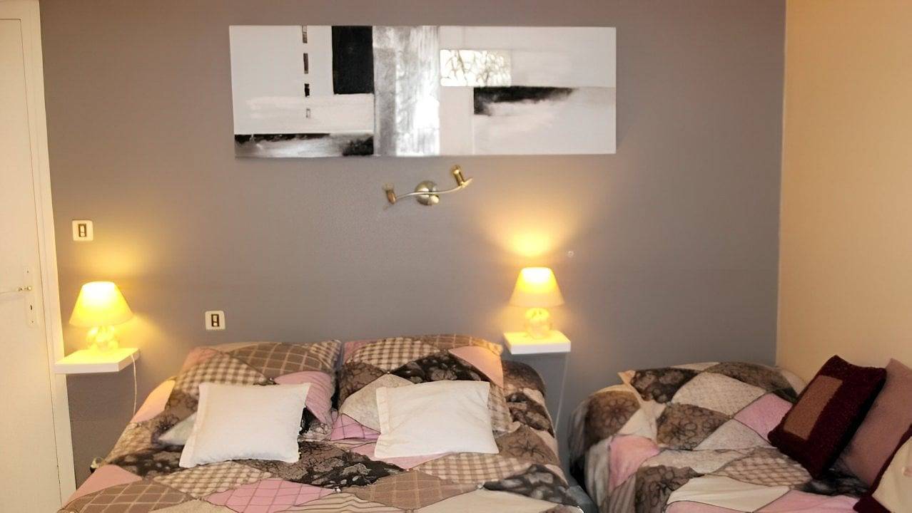 Le Belvédère - Chambre Krys in Bagnères-de-Bigorre, Hautes-Pyrénées