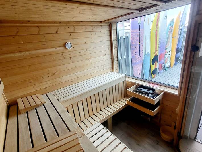 Ferienhaus für 6 Personen, mit Whirlpool und Terrasse sowie Sauna und Seeblick in Mücheln (Geiseltal) - 4