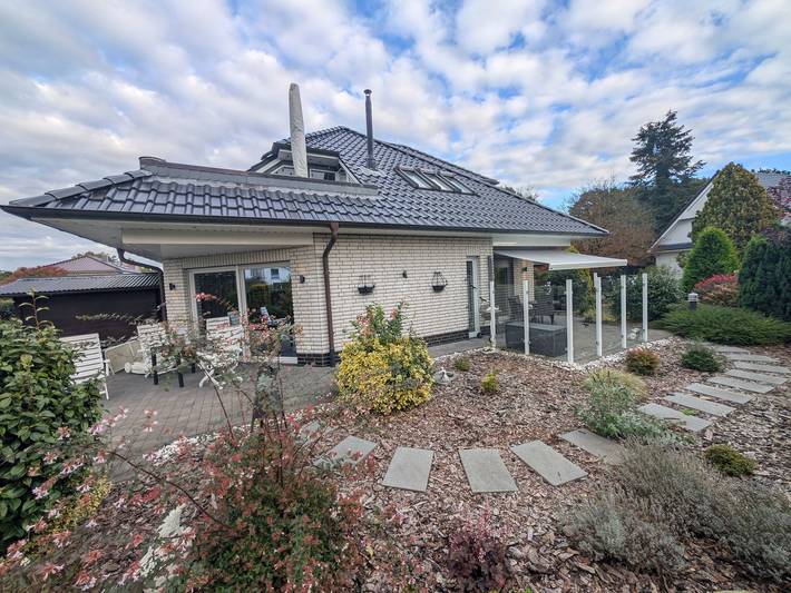 Ferienwohnung für 6 Personen, mit Terrasse und Garten in Leer