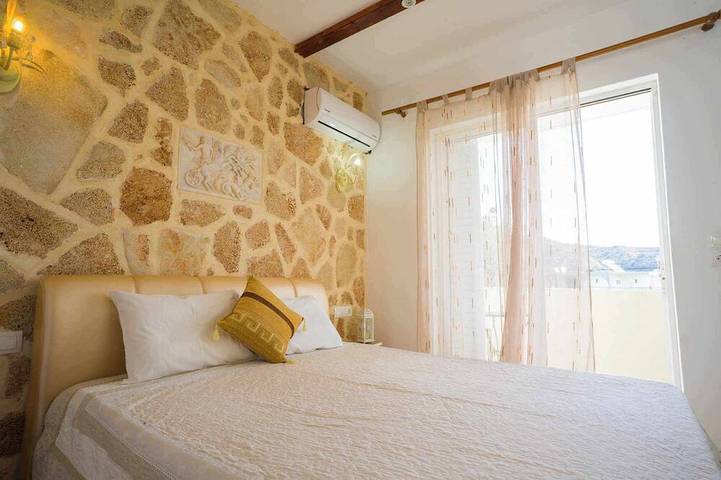 Apartment for 2 people, with balcony in Faliraki