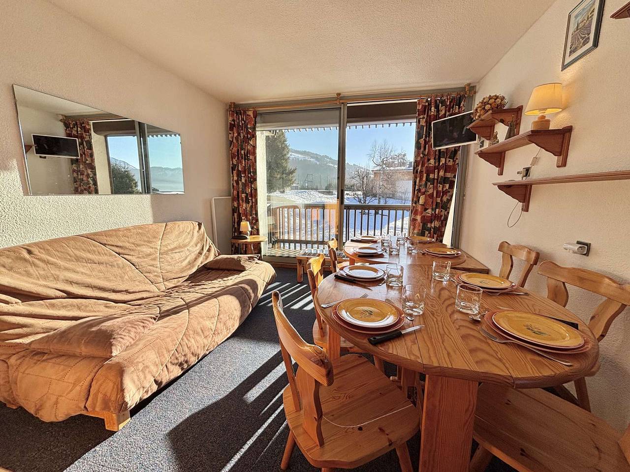 Ganze Wohnung, Appartement familial au pied des pistes avec balcon, piscine et parking - Notre-Dame-de-Bellecombe in Notre-Dame-de-Bellecombe, Albertville und Umgebung