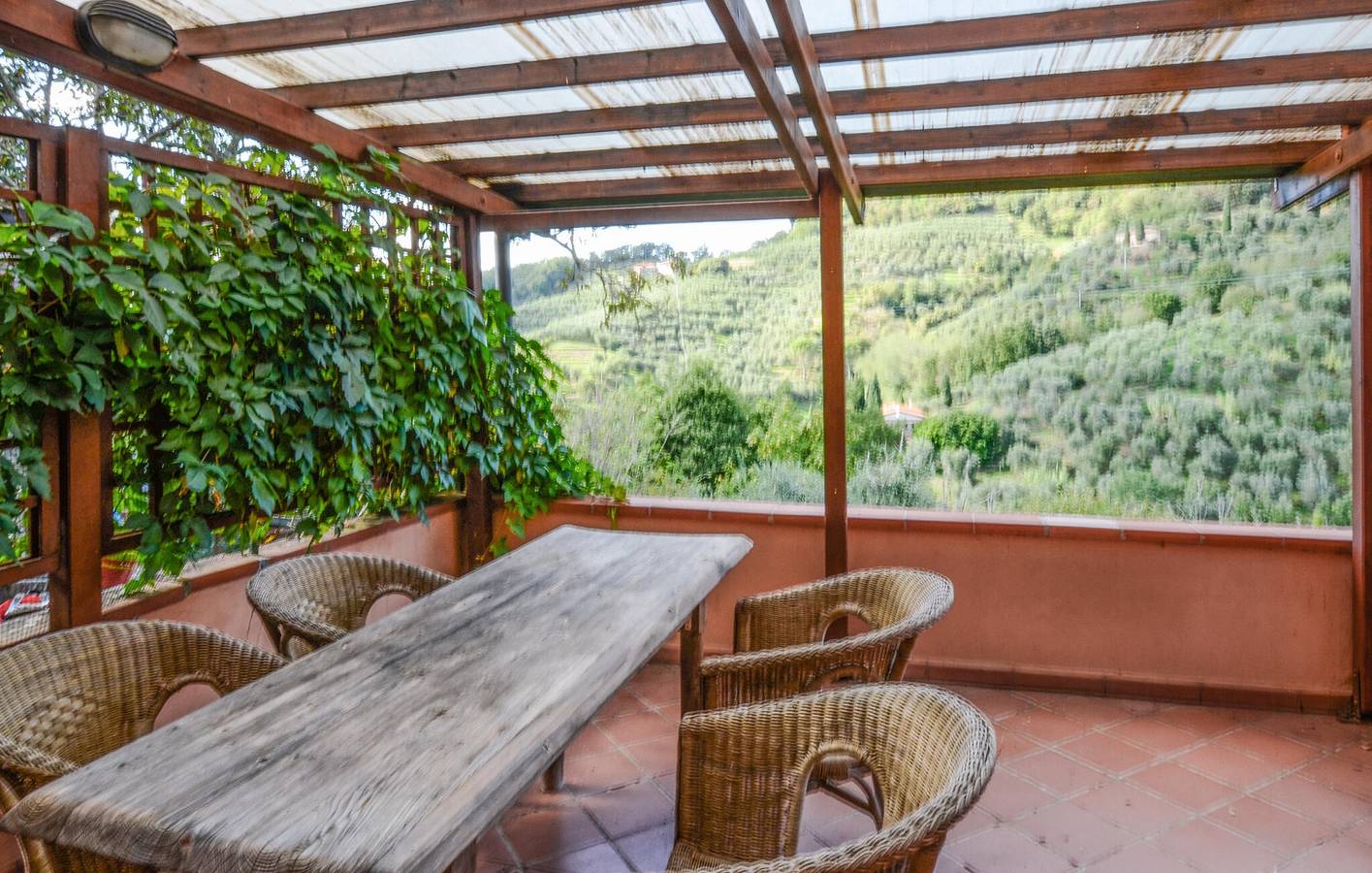 Luxuriöse 2BR Wohnung mit Garten, Parkplatz - Larciano 1.5km in Larciano, Pistoia Provinz