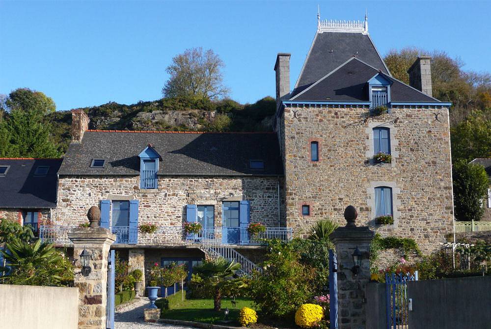 Château de Mont Dol - Chambre Cannelle (suite) in Mont-Dol, Région de Saint-Malo