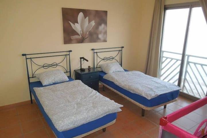 Villa Playa Tejita direkt am Meer + Strand, 2 Pools, Meerblick, Sat-TV, Wifi in La Tejita, Granadilla de Abona