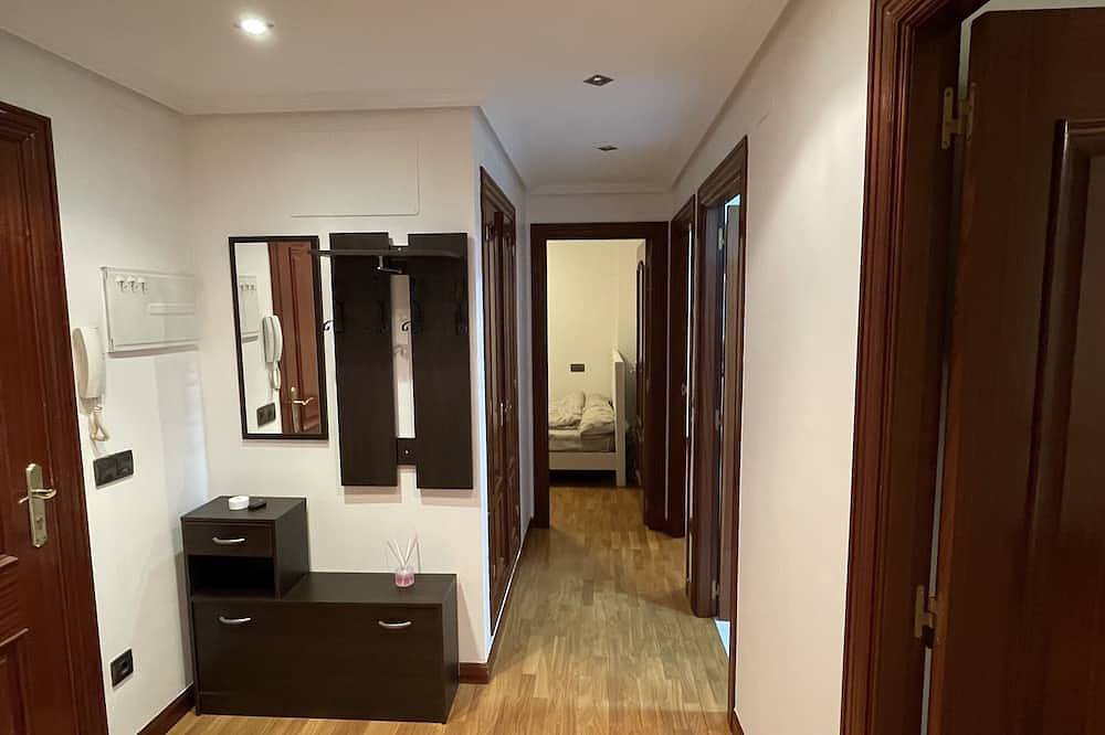 Entire apartment, Bonito Piso con Aparcamiento a pie de la Calle in Nájera, La Rioja Province
