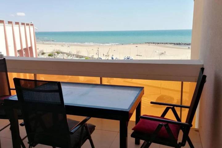 Appartement de vacances pour 4 personnes, avec Balcon ainsi que Terrasse et Vue