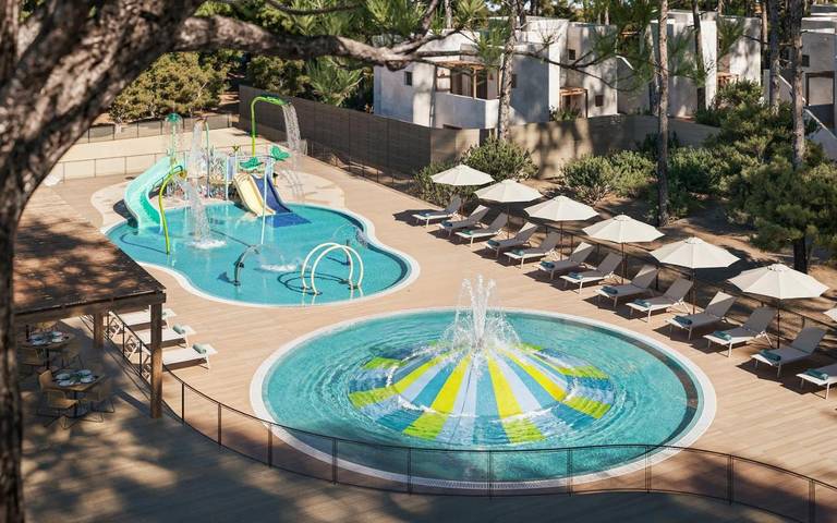 Hotel für 4 Personen, mit Terrasse und Garten sowie Kinderpool und Pool in Font de sa Cala - 4