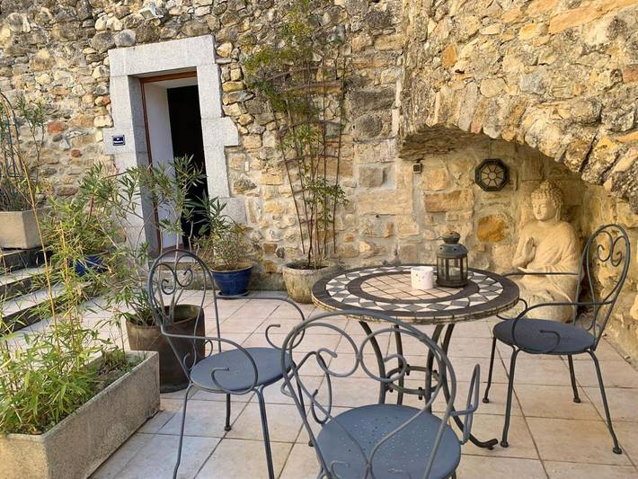 Location de vacances pour 2 personnes, avec jardin et piscine à Saint-Sauveur-de-Cruzières - 2