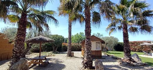 Chambre d’hôte pour 5 personnes, avec jardin et terrasse ainsi que piscine et jacuzzi à Maureilhan