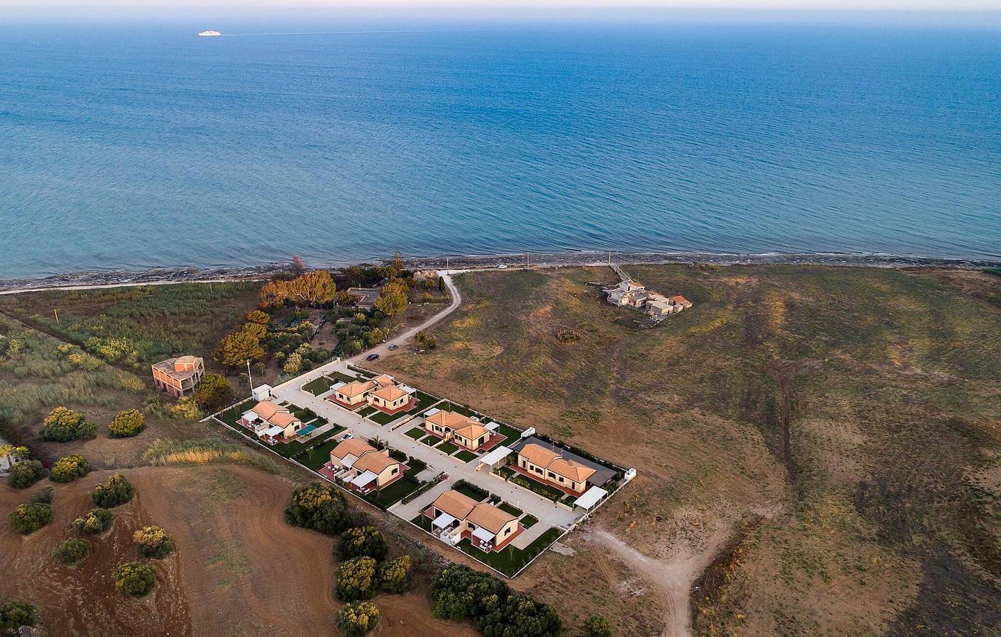 Appartement avec vue sur la mer, climatisation, parking et terrasse, à 1 km de la plage de Maganuco in Marina di Modica, Modica
