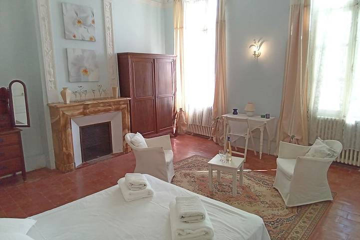 Location de vacances pour 20 personnes, avec jardin et terrasse à Capestang - 3