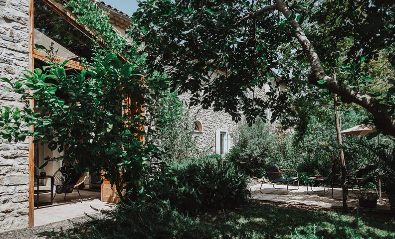 Gîte pour 4 personnes, avec piscine à Limoux