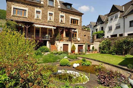 Ferienhaus für 2 Personen, mit Terrasse und Garten in Senheim - 3