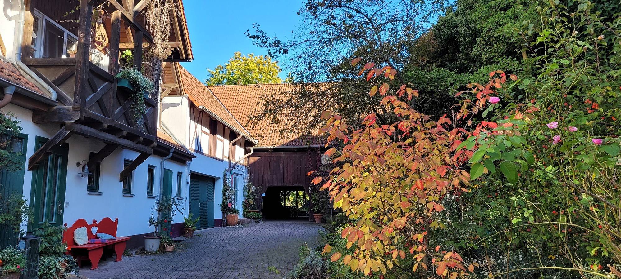 Ferienwohnung Wohnen und Kunst - Erdgeschoßwohnung im Fachwerkhaus mit Freisitz für 4 Personen in Bad Rodach, Oberes Maintal - Coburger Land