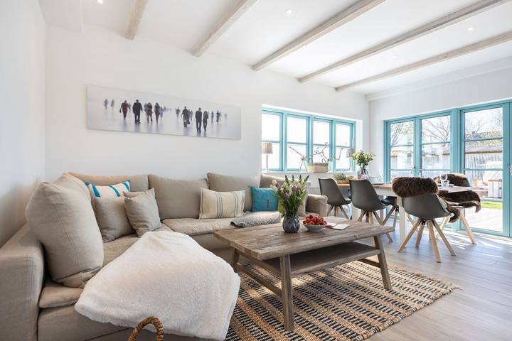 Villa Bundi - Stilvolle Auszeit für bis zu 6 Personen mit Sauna & Garten! in Westerland, Sylt (Gemeinde)