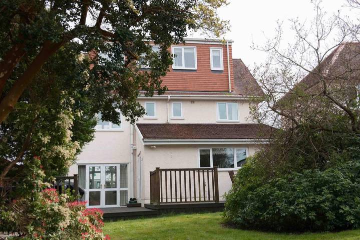 Holiday rental for 11 people, with ocean view and garden, with pets in Gower