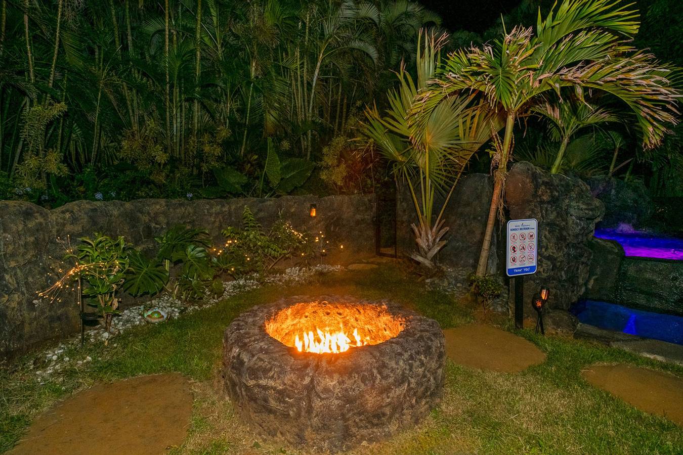 Hale Aulani in Princeville in Princeville, Hanalei Bay