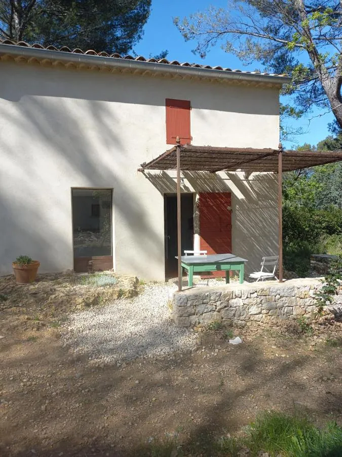 Casa de vacaciones para 3 personas, con vistas además de jardín y terraza - 1