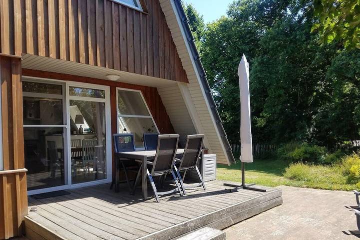 Ferienhaus für 6 Personen, mit Terrasse und Sauna sowie Garten in Brodersby an der Schlei