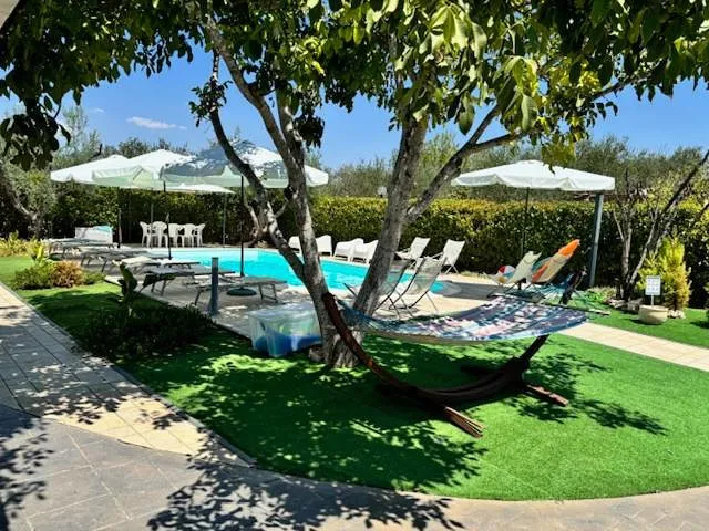 Casa vacanza per 3 persone, con panorama e piscina nonché giardino, con animali domestici - 1