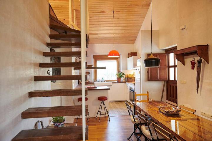 Casa rural para 8 personas, con Terraza además de Jardín y Vistas en Abejar