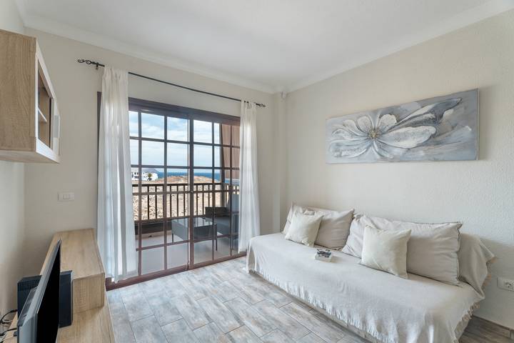 Ferienwohnung für 3 Personen, mit Balkon und Kinderpool in Arona - 4