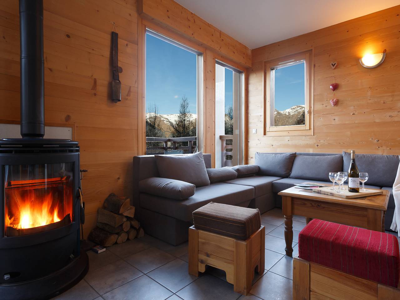 Chalet individual para 12 en Montgésin, tranquilo, cerca de pistas, con parking in La Plagne, Aime-la-Plagne
