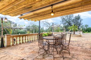 Villa for 8 Guests in Puntiró, Palma, Picture 1
